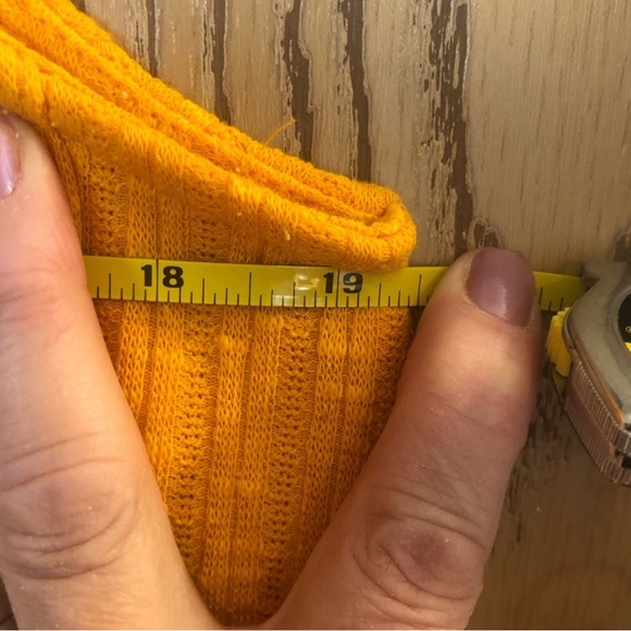 Studio 1886 Avon embellished Tank tops set of 2 - Picture 6 of 14